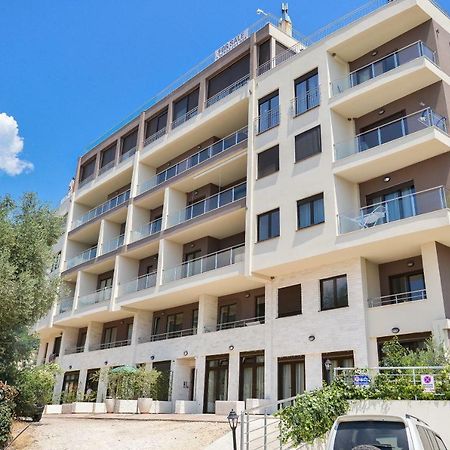 Brand New Apartments Sveti Stefan Dış mekan fotoğraf