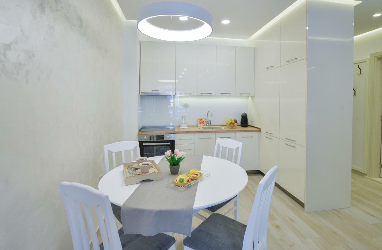 Brand New Apartments Sveti Stefan Dış mekan fotoğraf