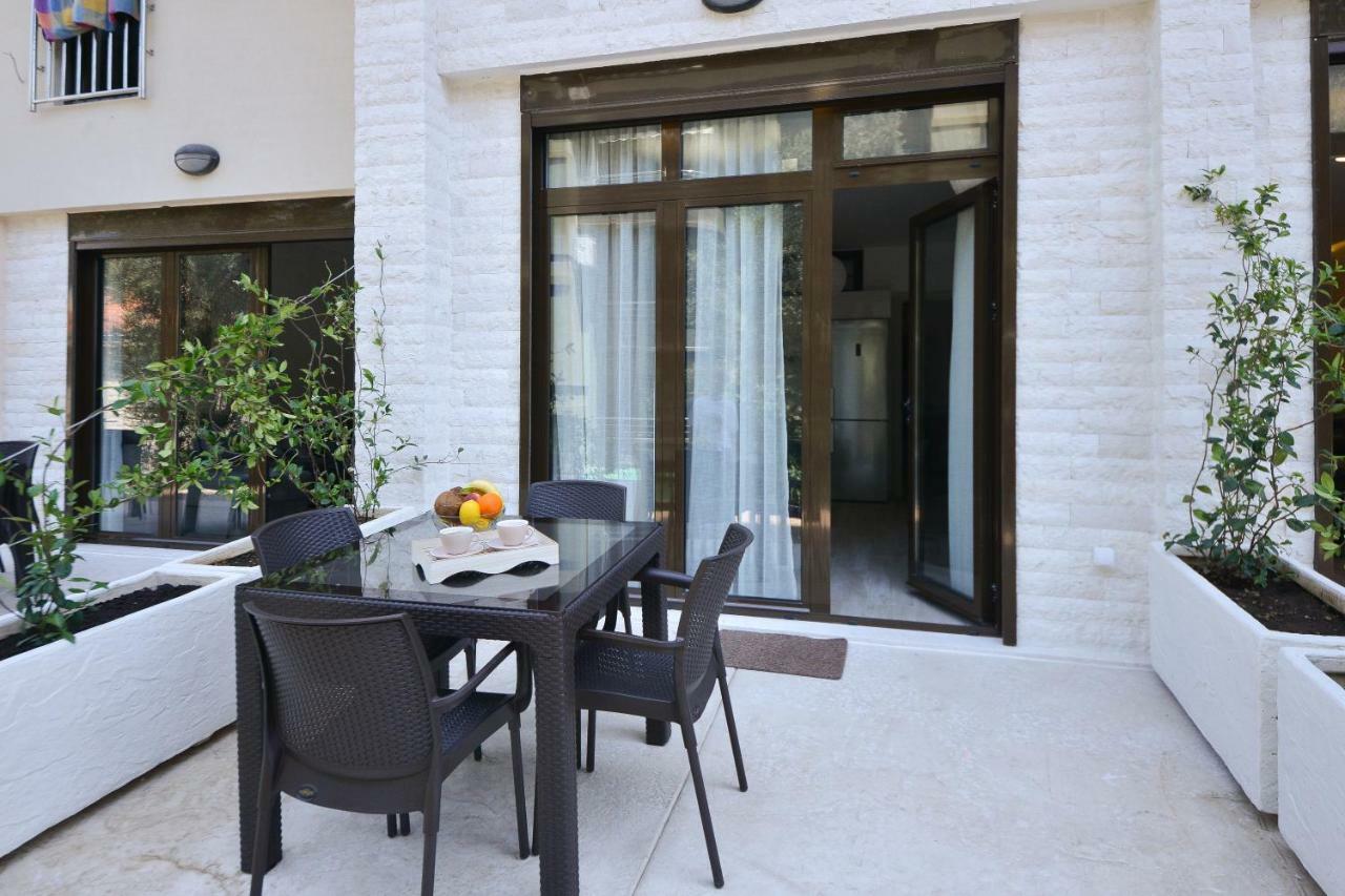 Brand New Apartments Sveti Stefan Dış mekan fotoğraf