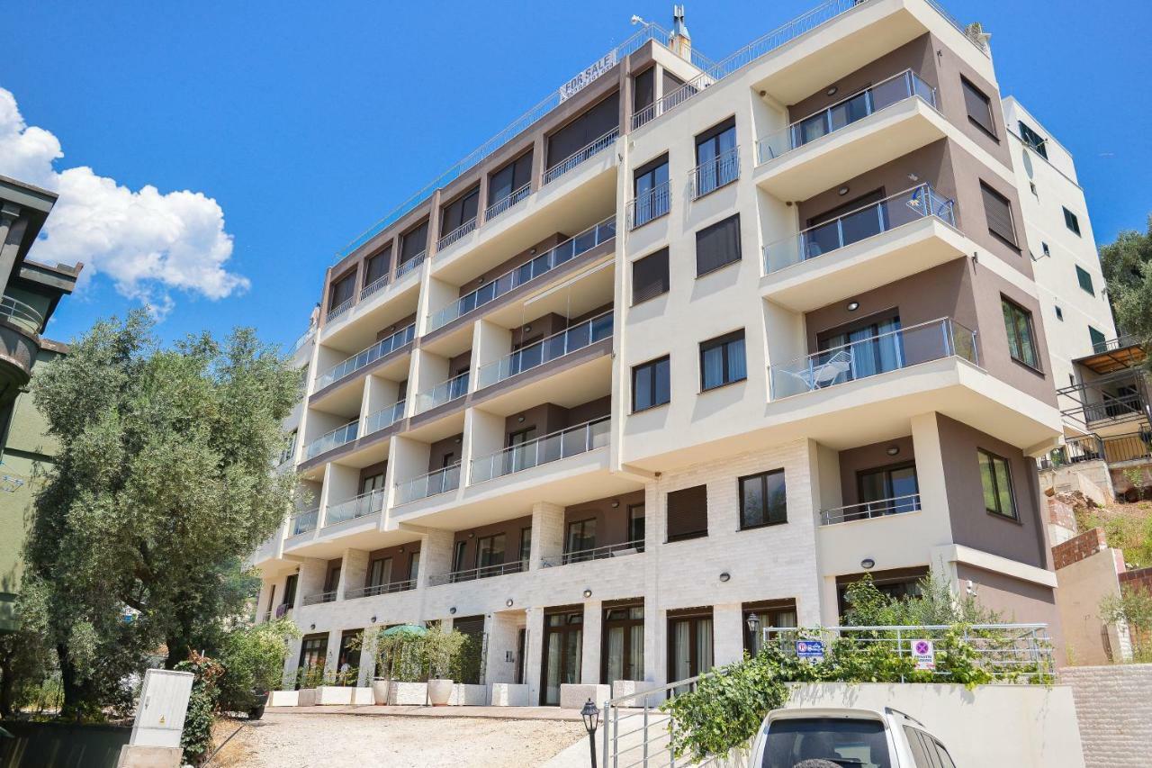 Brand New Apartments Sveti Stefan Dış mekan fotoğraf