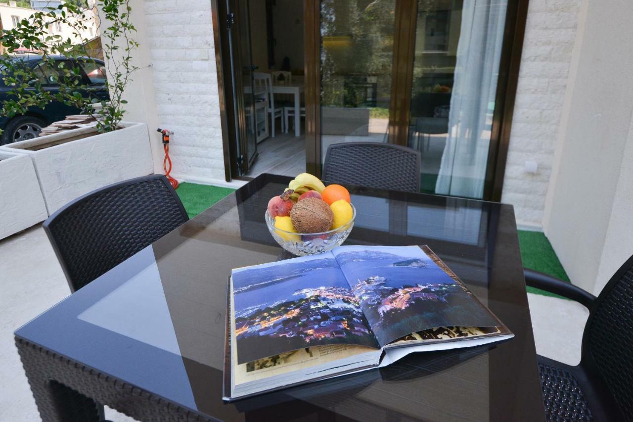 Brand New Apartments Sveti Stefan Dış mekan fotoğraf
