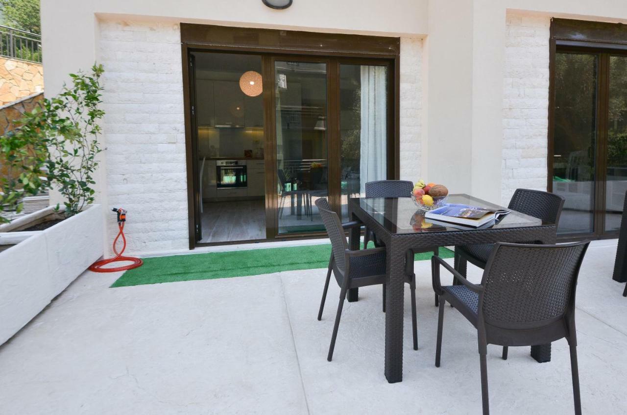 Brand New Apartments Sveti Stefan Dış mekan fotoğraf