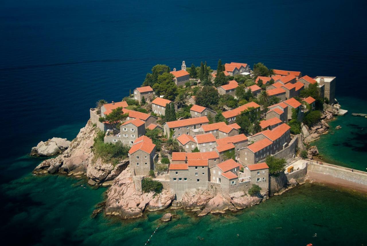 Brand New Apartments Sveti Stefan Dış mekan fotoğraf