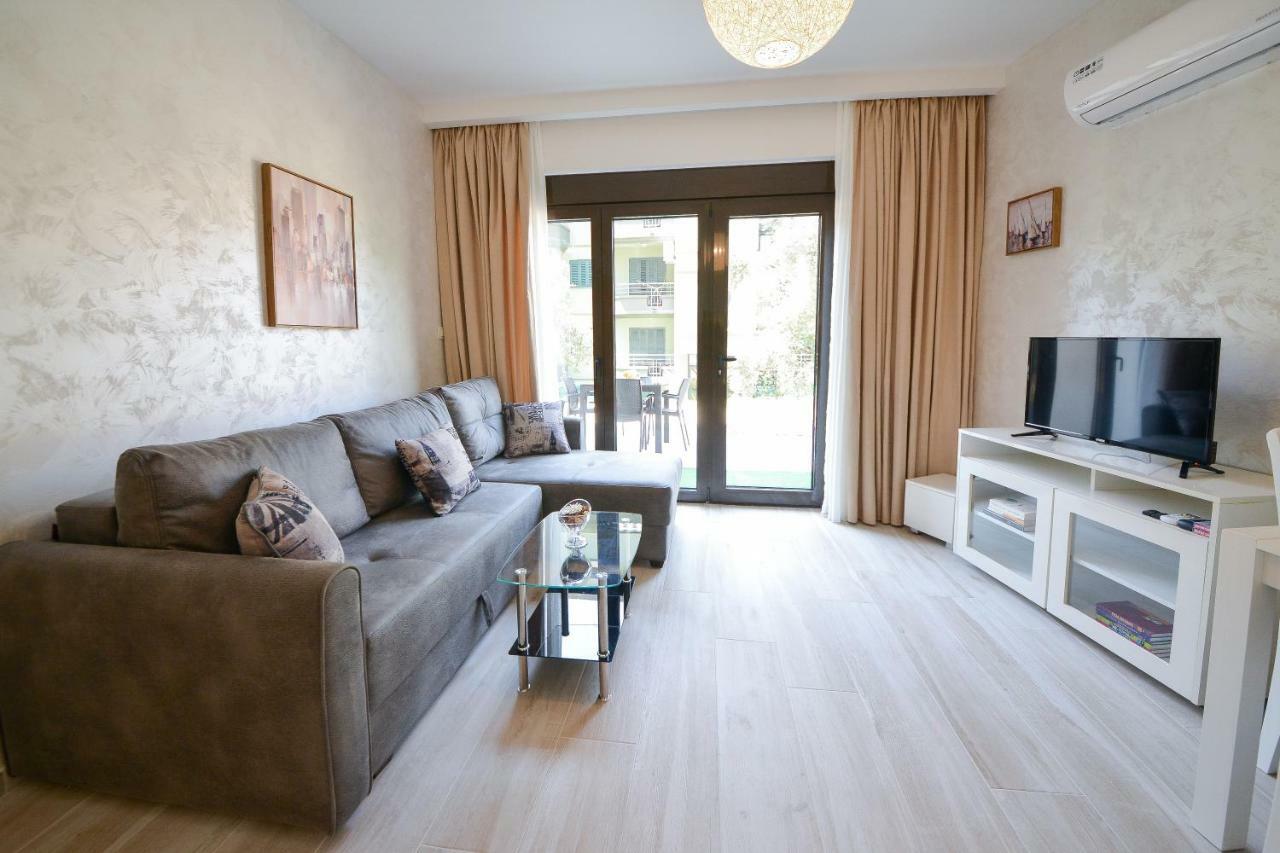Brand New Apartments Sveti Stefan Dış mekan fotoğraf