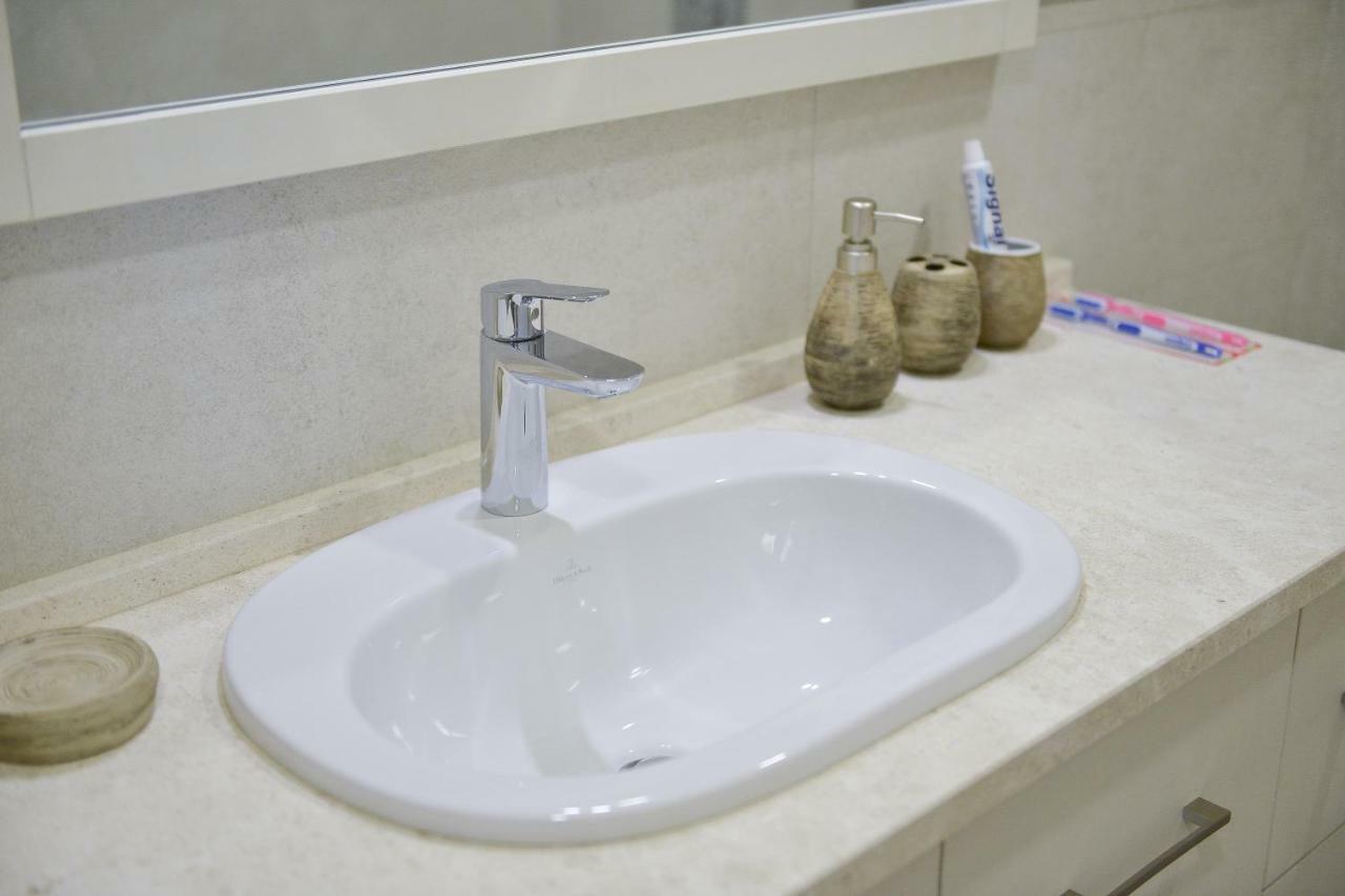 Brand New Apartments Sveti Stefan Dış mekan fotoğraf